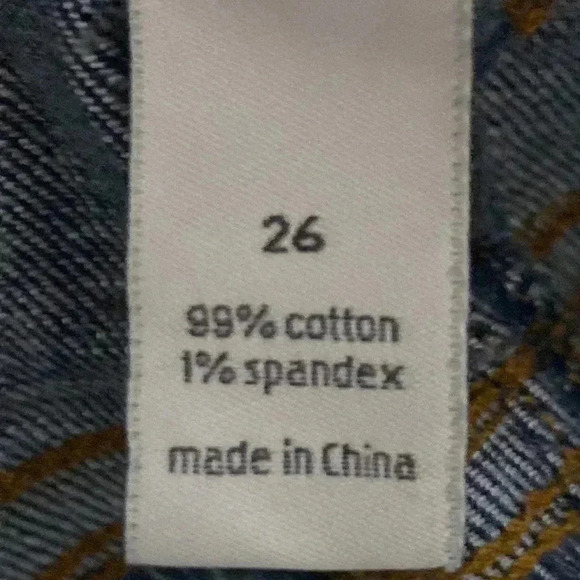 VENEZIA WOMENS SIZE 26 DENIM SKIRT  POCKETS EMBOSSED DESIGN ON BACK POCKETS - Picture 13 of 13